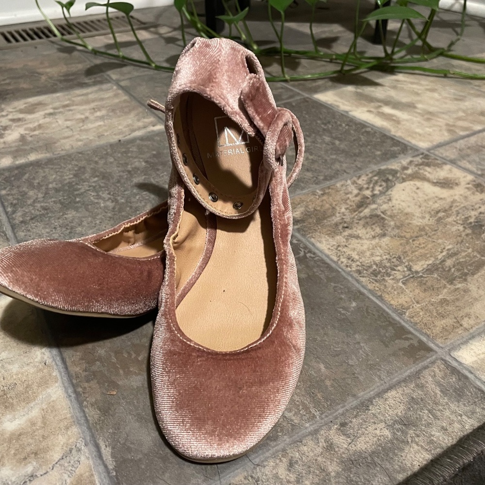 Ballet flats with ankle straps - Picture 3 of 6